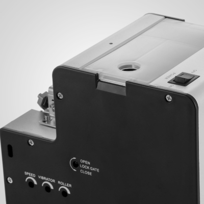 手持ち型の自動供給のスクリュードライバー機械DC12Vセルフ・タッピングねじ